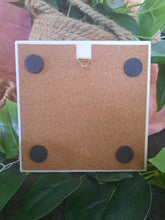 Load image into Gallery viewer, 3D Handpainted Fantail Tile