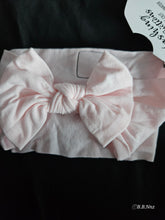 Load image into Gallery viewer, Stretchy baby head bows