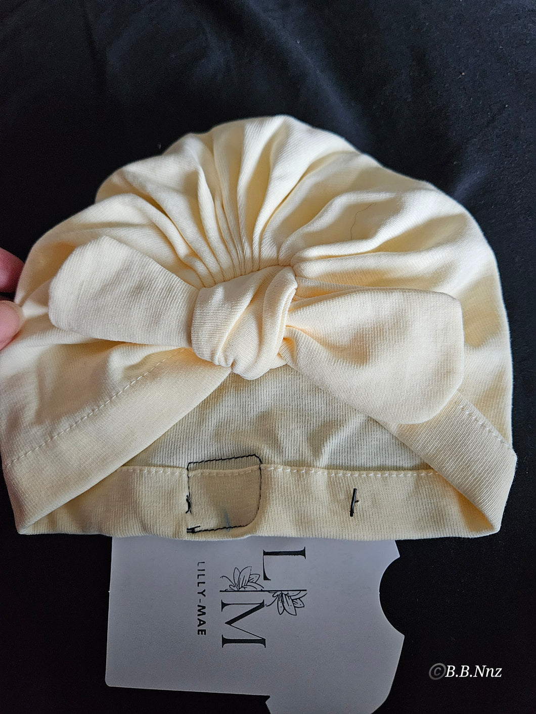 Bow hats